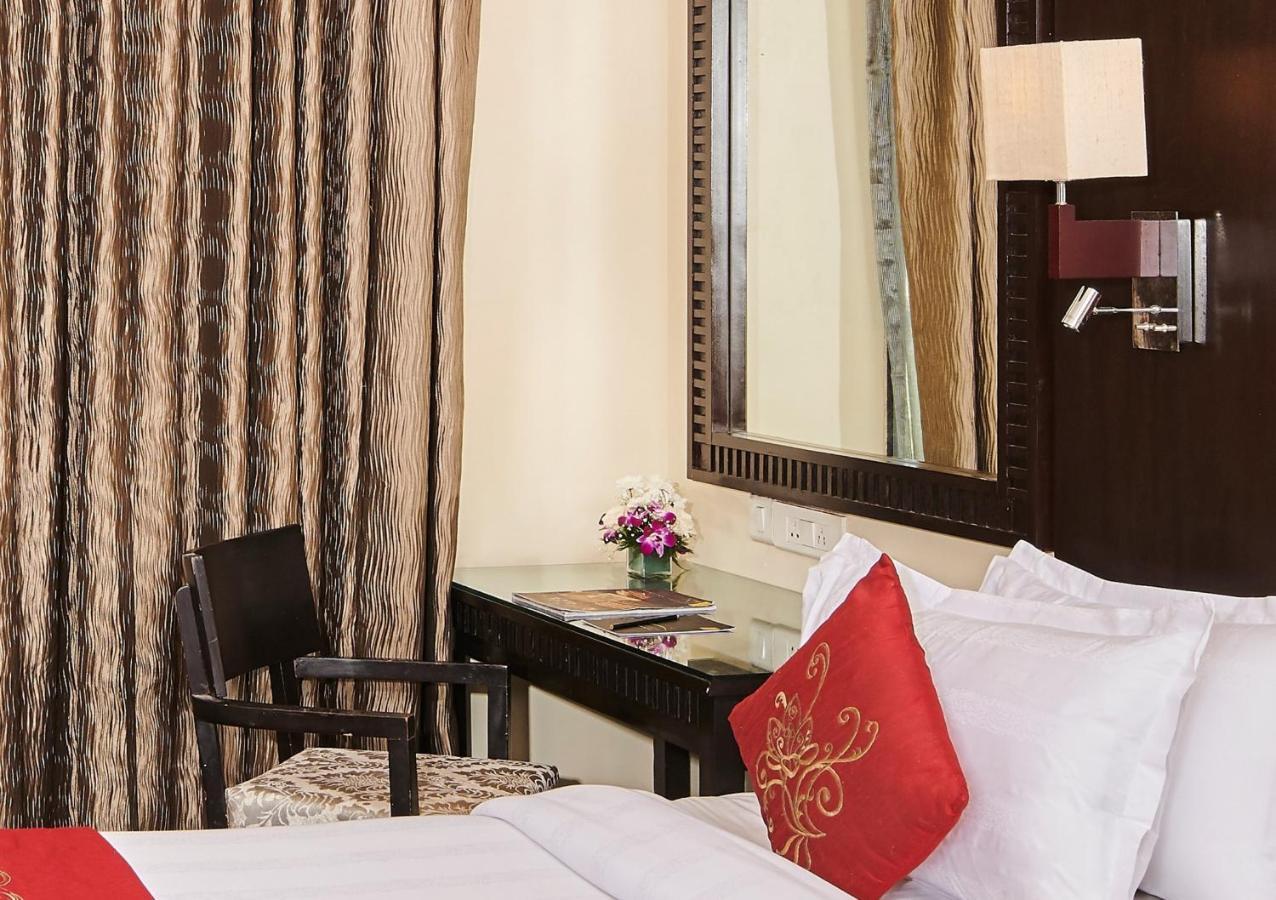 Goldfinch Hotel Mumbai Dış mekan fotoğraf