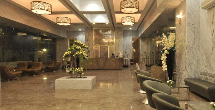 Goldfinch Hotel Mumbai Dış mekan fotoğraf