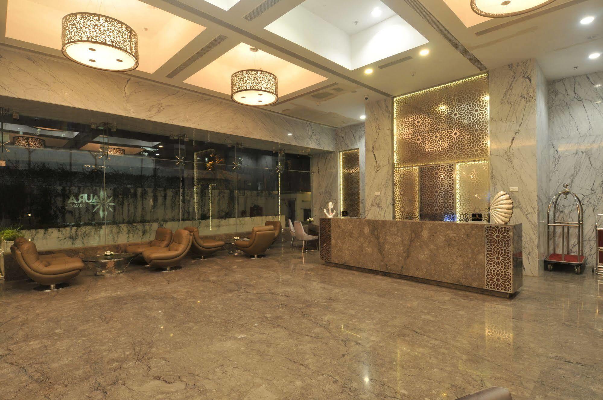 Goldfinch Hotel Mumbai Dış mekan fotoğraf
